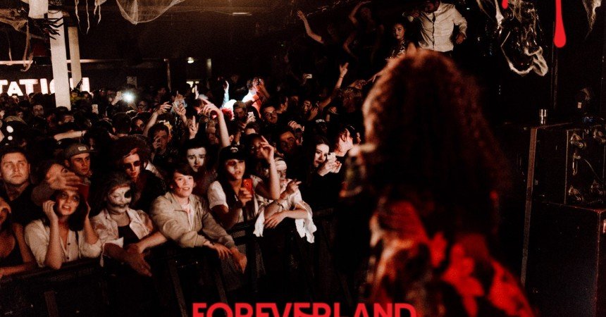Featured Review: Foreverland – The Raveyard