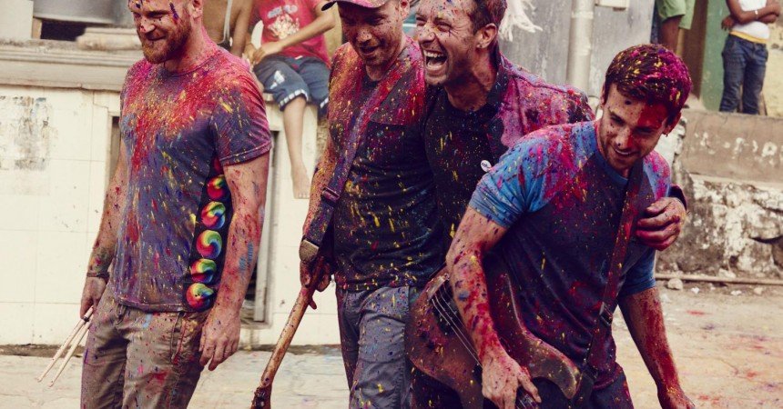 Coldplay Announced as First Glastonbury Headliner