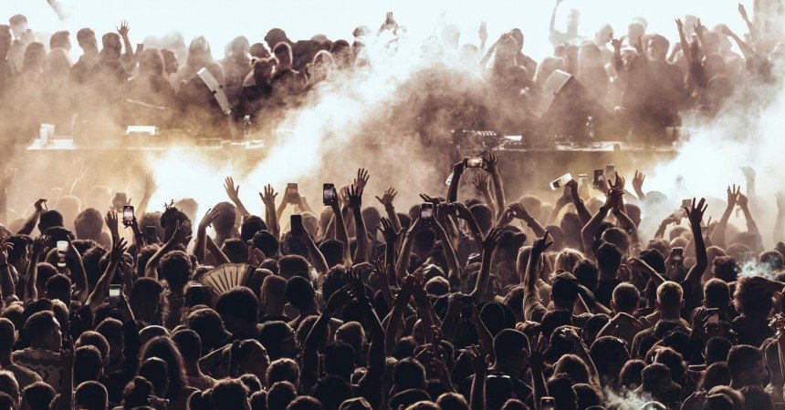 inSYNC Abroad: Tale Of Us at Castell de Ben Viure